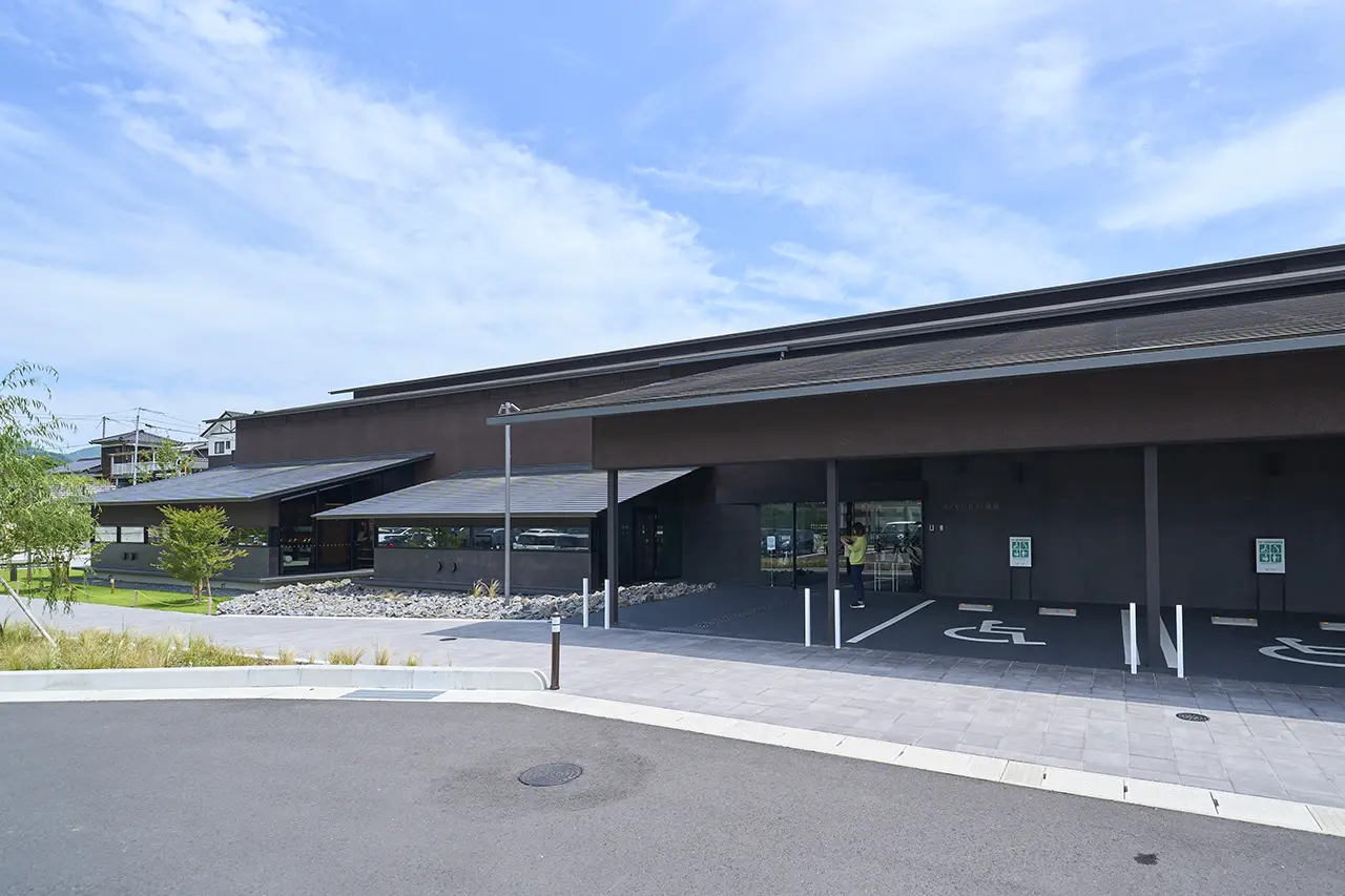 みどりが丘図書館 3